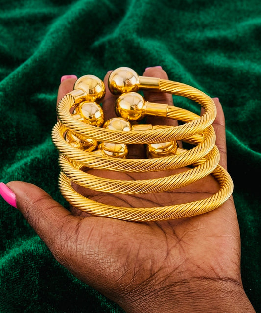 1 Piece Adjustable Twisted Cuff Bangle for women Stainless Steel Gold Plated
